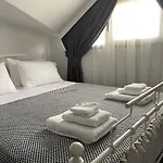 Trea Homes Marina * מרמריס