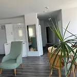 Trea Homes Marina דירה *