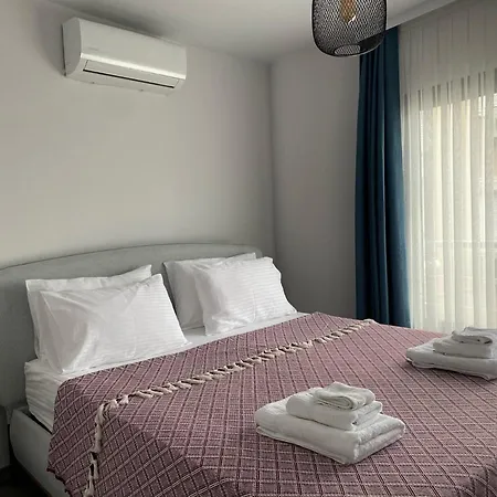 Trea Homes Marina Suites *