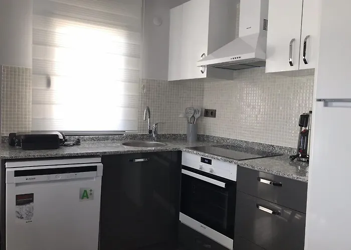 Trea Homes Marina * מרמריס